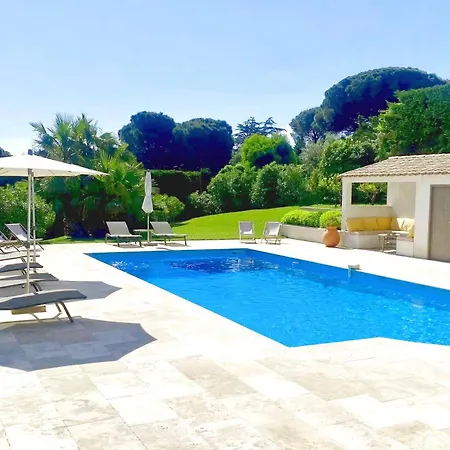 Fabulous villa beach Sainte Maxime Hébergement de vacances